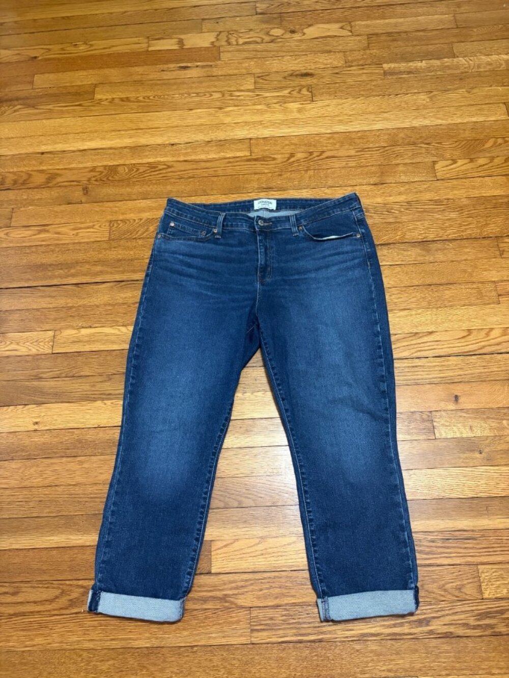 Denizen by Levi’s Women’s Mid Rise Boyfriend Jeans Size 18 Dark Wash Cuffed